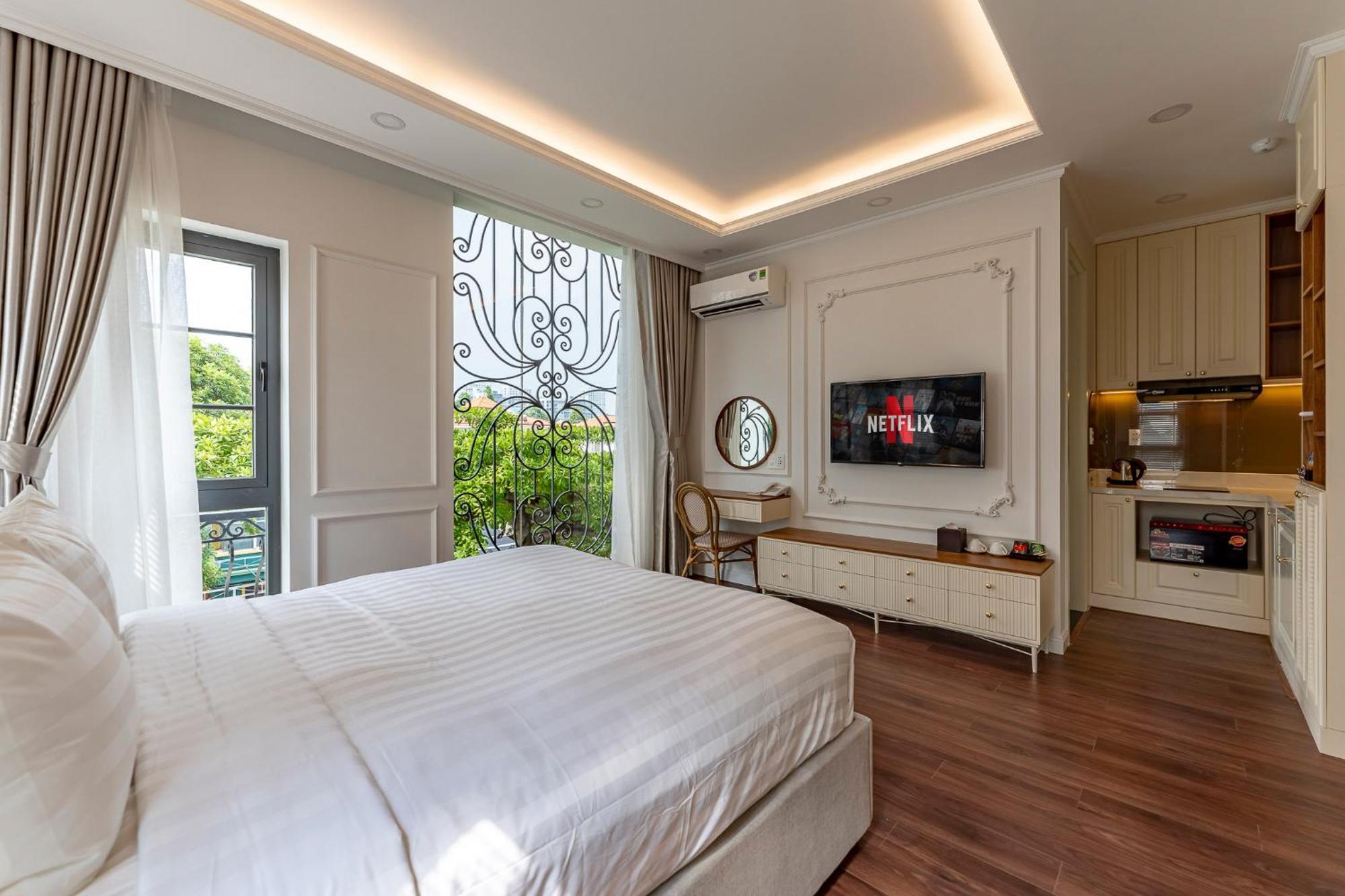 Golden Sun Apartment & Hotel Хошимин Экстерьер фото