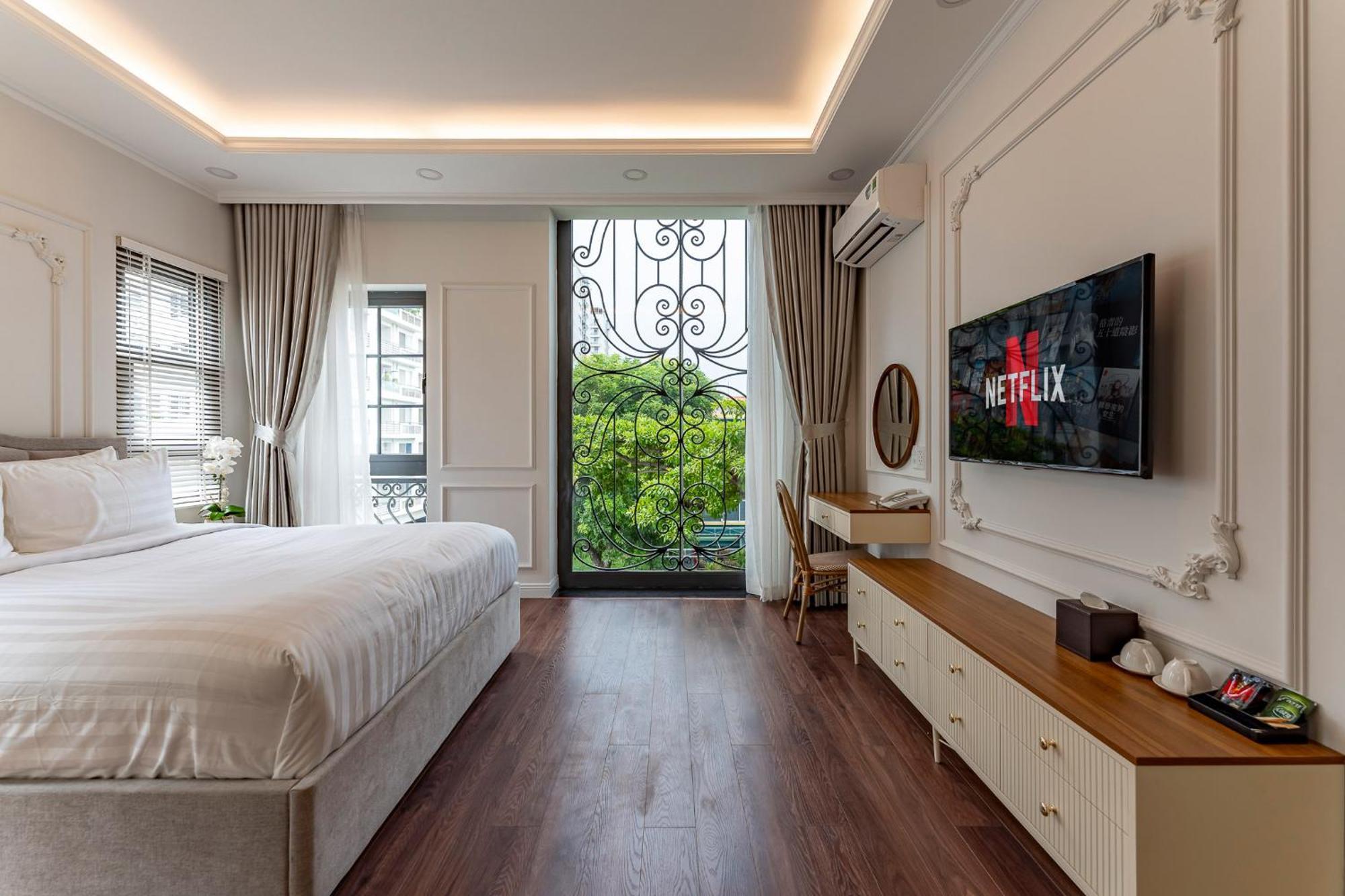 Golden Sun Apartment & Hotel Хошимин Экстерьер фото