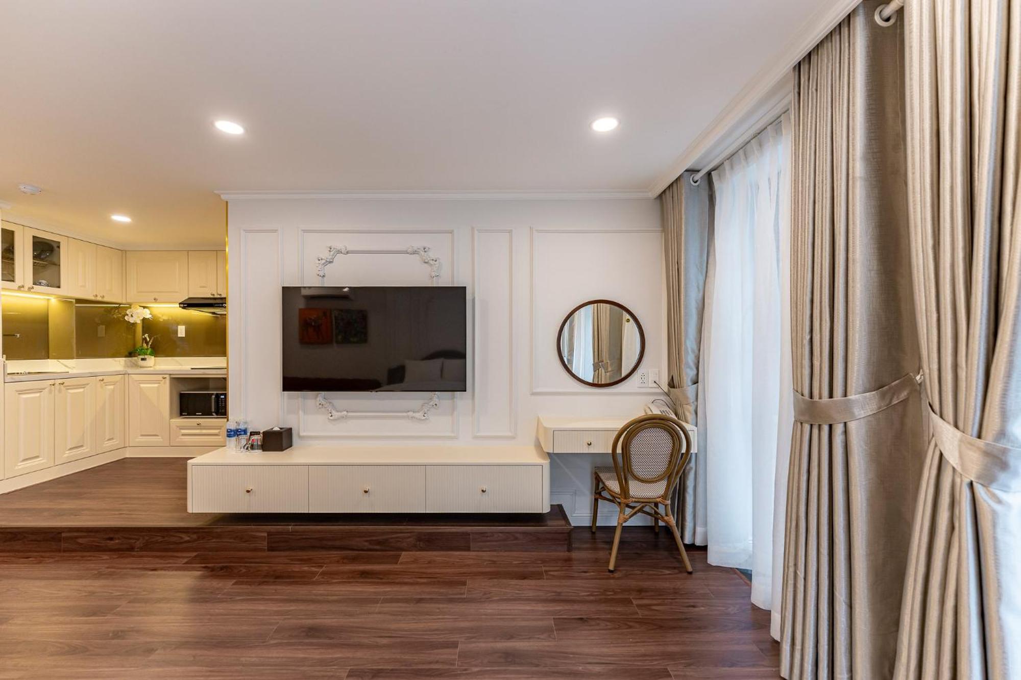 Golden Sun Apartment & Hotel Хошимин Экстерьер фото