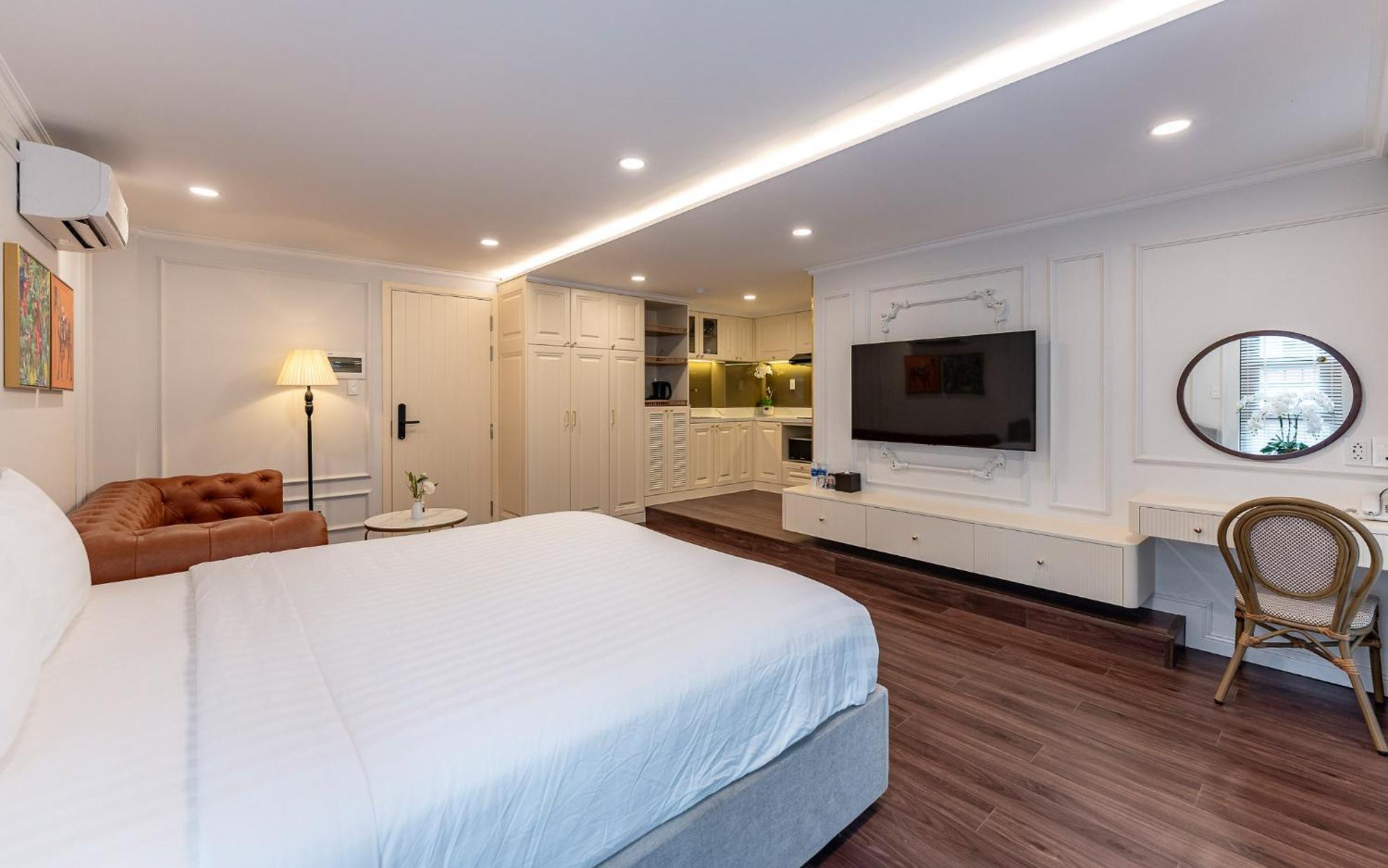 Golden Sun Apartment & Hotel Хошимин Экстерьер фото