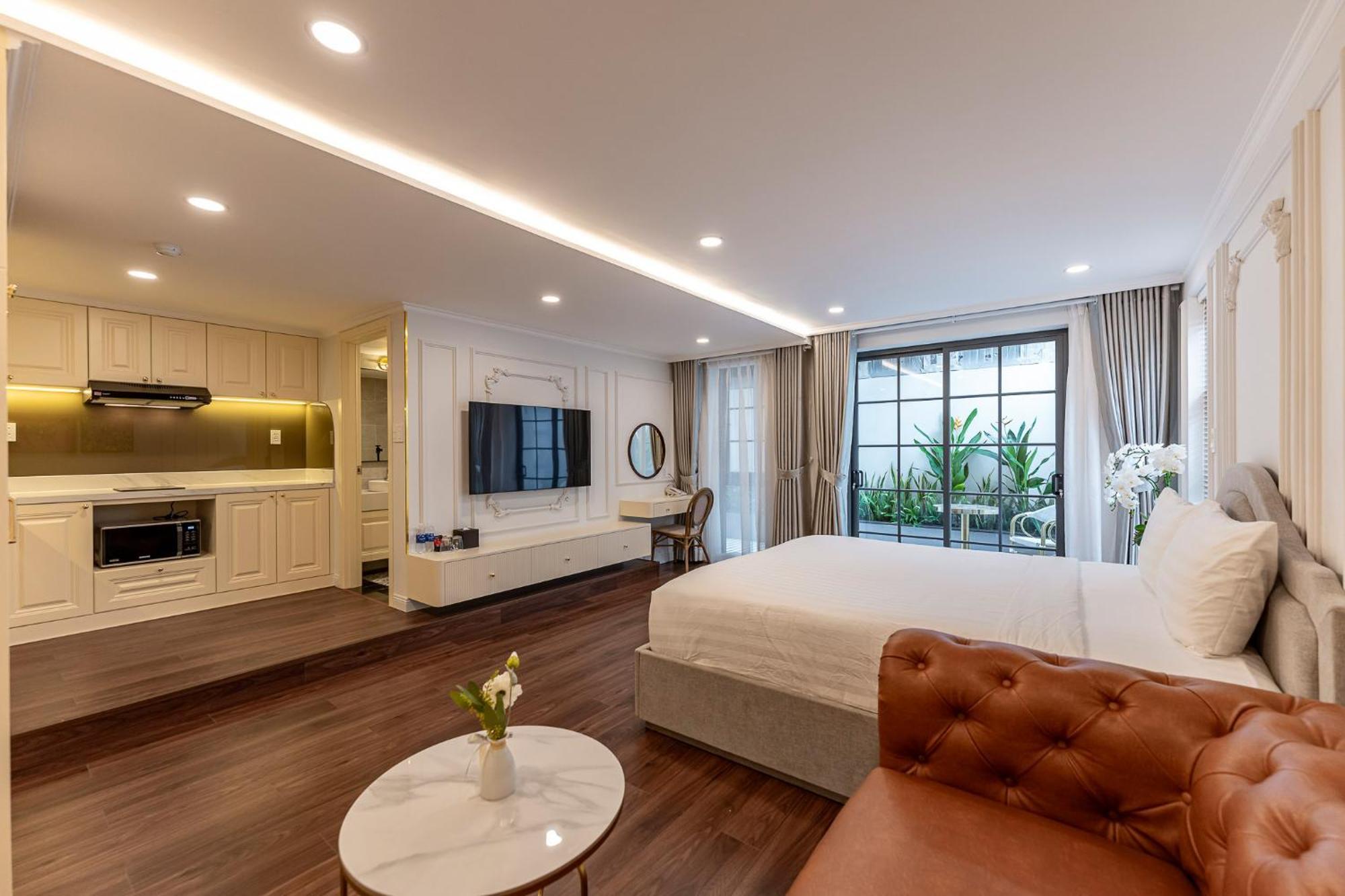 Golden Sun Apartment & Hotel Хошимин Экстерьер фото