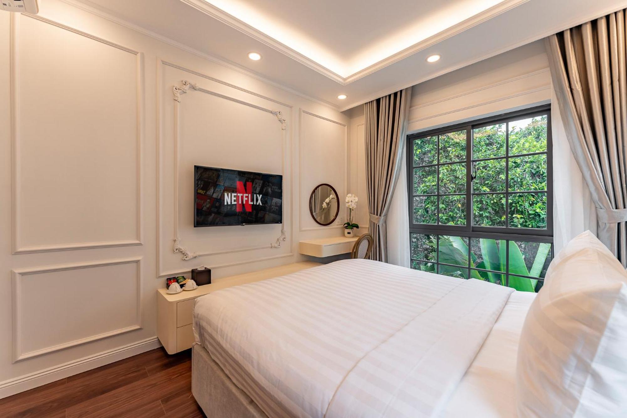 Golden Sun Apartment & Hotel Хошимин Экстерьер фото