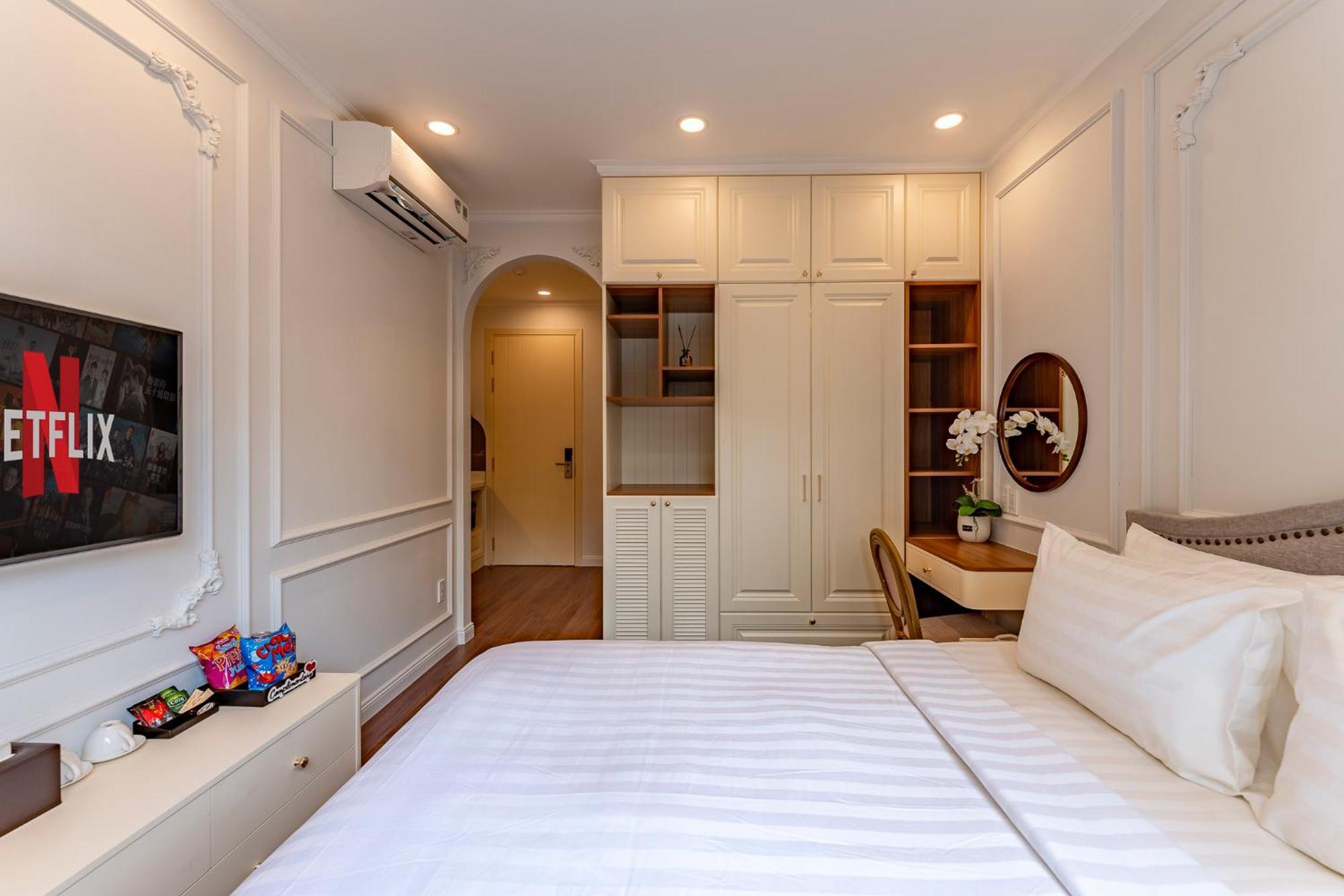 Golden Sun Apartment & Hotel Хошимин Экстерьер фото